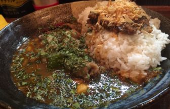 カレーノトリコ